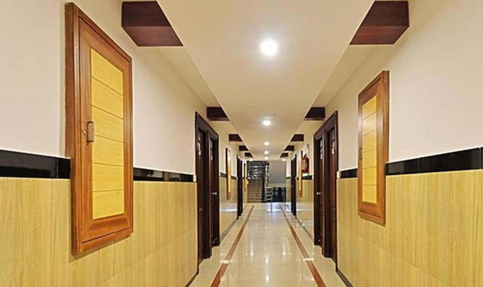 Ponmariresidency Hotel Ooty Bagian luar foto
