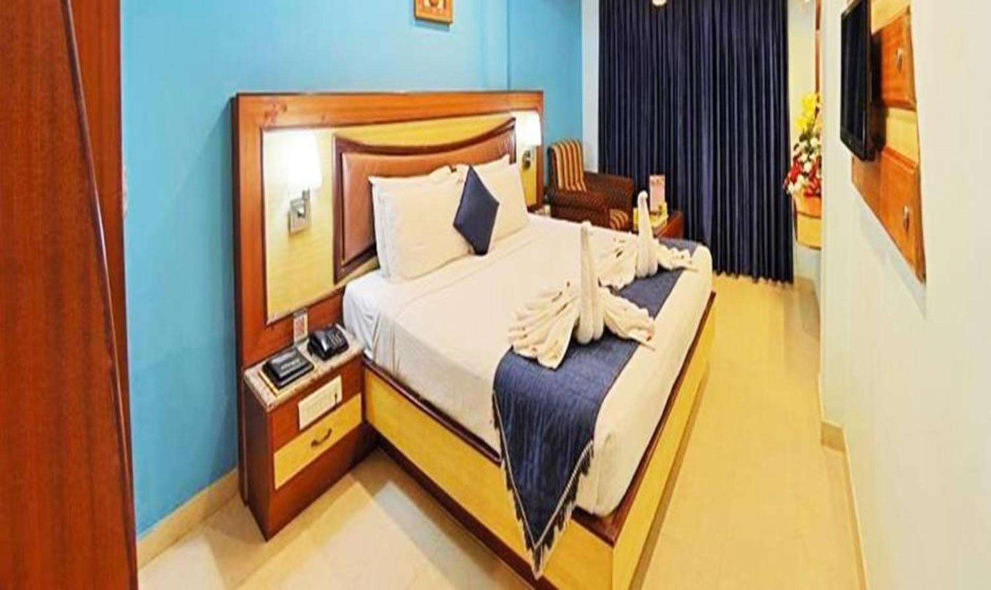 Ponmariresidency Hotel Ooty Bagian luar foto