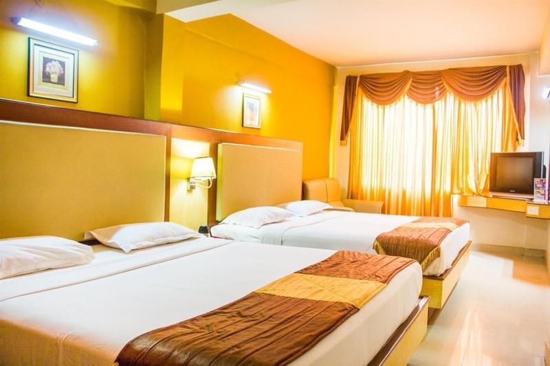 Ponmariresidency Hotel Ooty Bagian luar foto